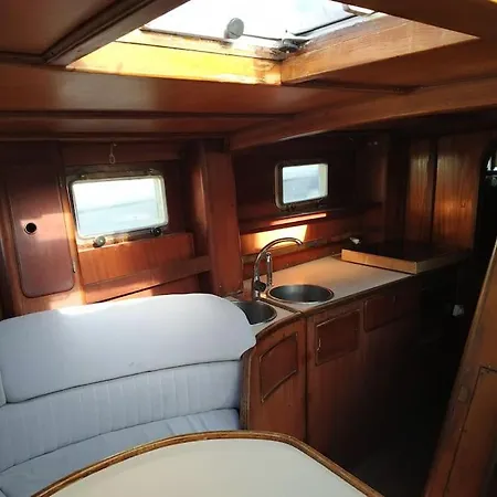 Velero Unico Donde Relajarte, Parking Gratuito Valencia