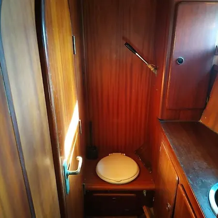 Velero Unico Donde Relajarte, Parking Gratuito Valencia